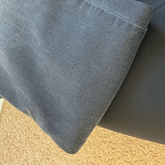 Spanx Straight Leg Jeans Vintage Black Size Medium Pull On - Picture 10 of 10